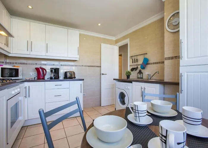 Mare Nostrum 8-5º-e Apartment *